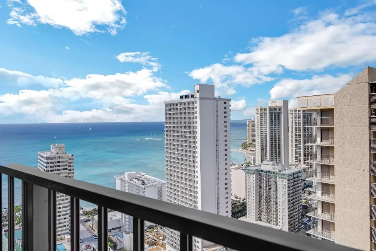 Waikiki Banyan Condo Located One Block From Waikiki Beach! Condo Honolulu Lägenhet