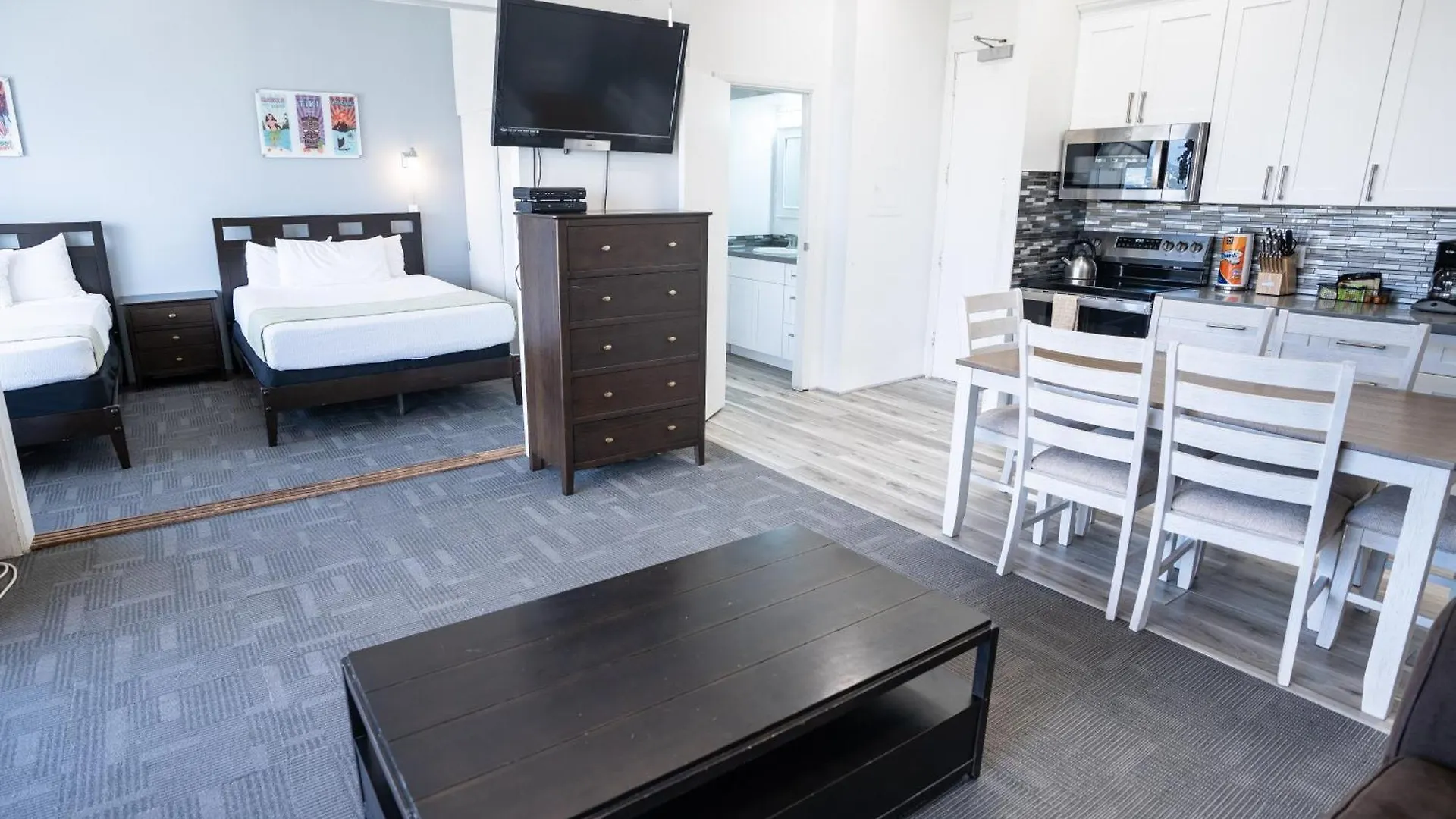 Lägenhet Waikiki Banyan Condo Located One Block From Waikiki Beach! Condo Honolulu