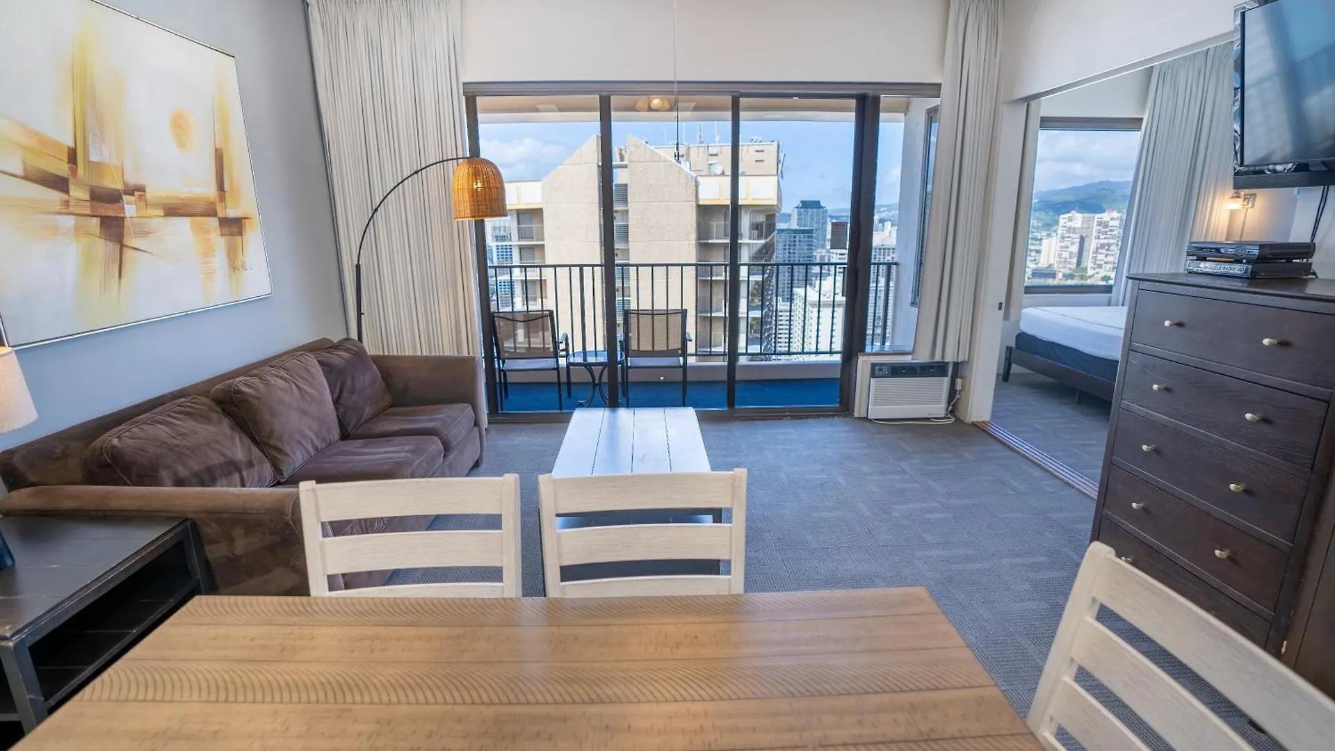 Waikiki Banyan Condo Located One Block From Waikiki Beach! Condo Honolulu USA